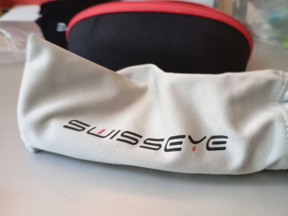 Слънчеви очила Swisseye