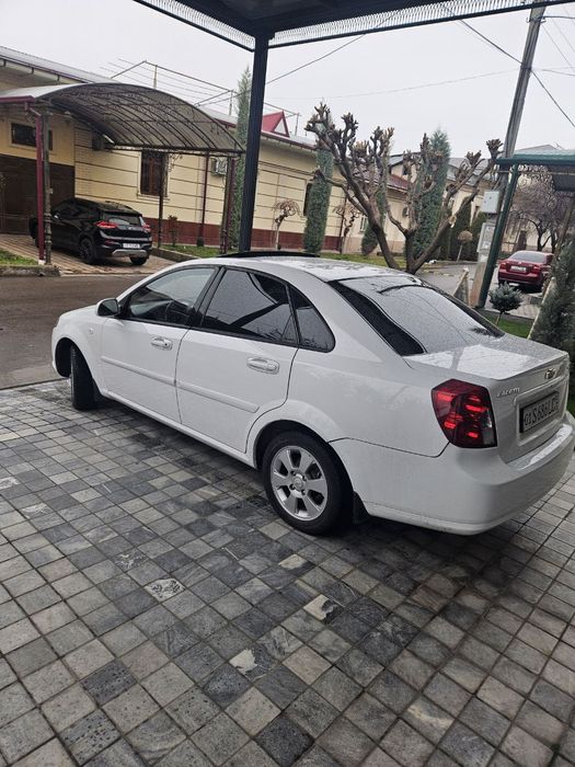 Lacetti  2012 Gentra qilingan