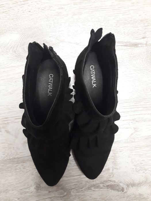 Botine Catwalk, model nou