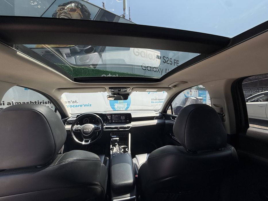 Kia K5 panarama mokriy