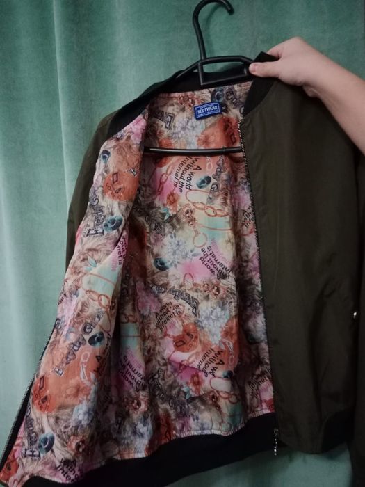 бомбер для женщин