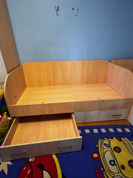 Продам 2 подростковые кровати