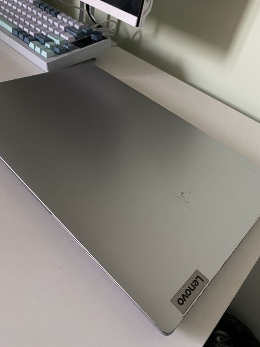 Продается Ноутбук Lenovo