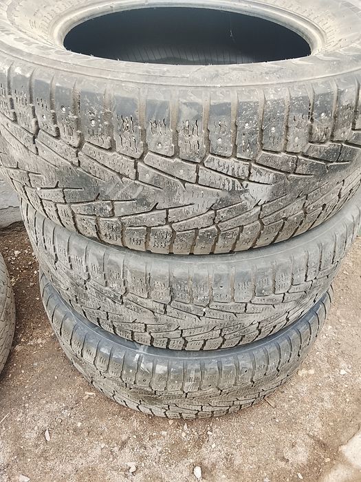 Продам шины всесезонные
