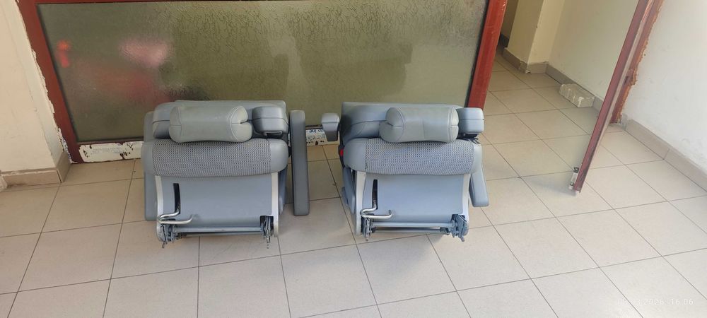 Седалки за Мерцедес виано (Mercedes viano)