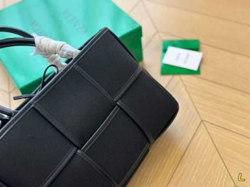 Geanta de mana dama Bottega Veneta  645-05