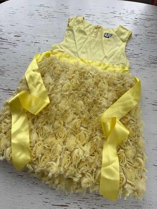 Нарядные платья для девочки 6-10л