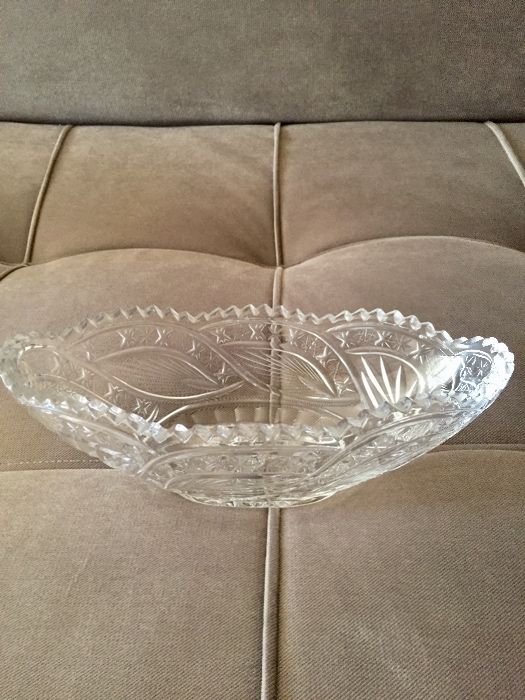 Продажа конфетницы из хрусталя