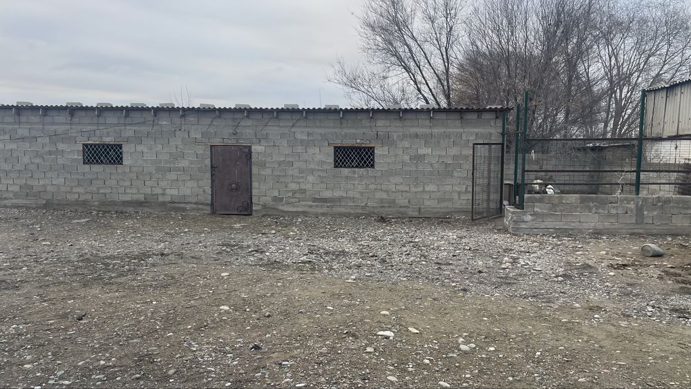 уй сатылады 5 болмелі Косак ауылында .