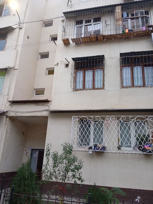 Продаётся квартира 1/2/4 Массив куйлюк-1. 77серия