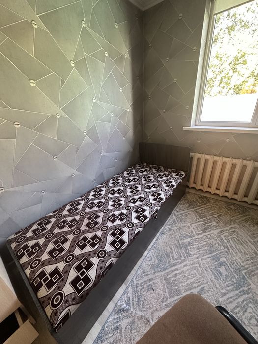 Кровать с ящиком
