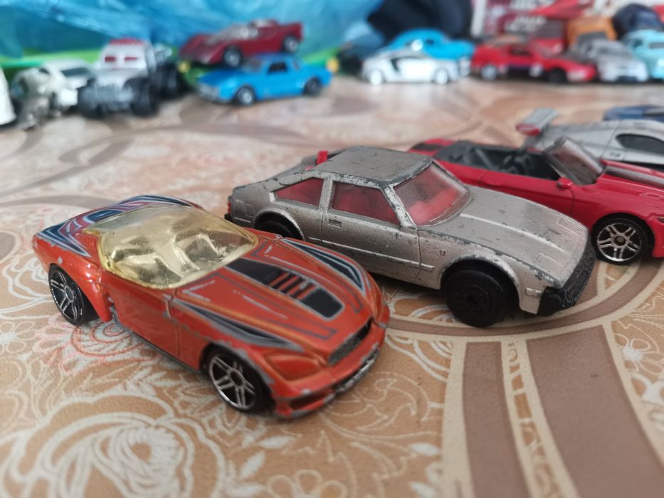 Метални колички Matchbox Maisto Mattel Welly