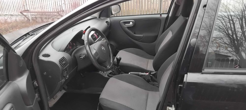 Opel. Corsa. Twinport.