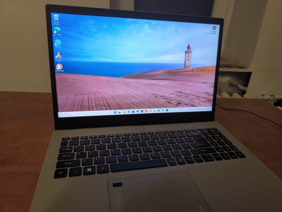 Laptop Eco-Friendly Acer Aspire Vero AV15-52 – Intel i5 Gen 12, 8GB RA