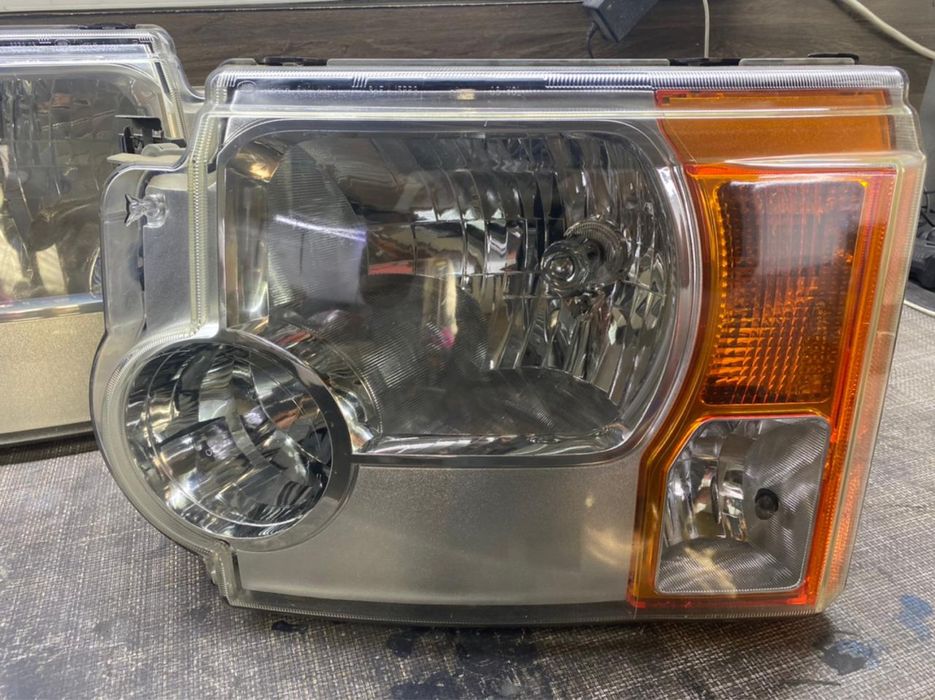 Фары Land Rover Discovery LR3.