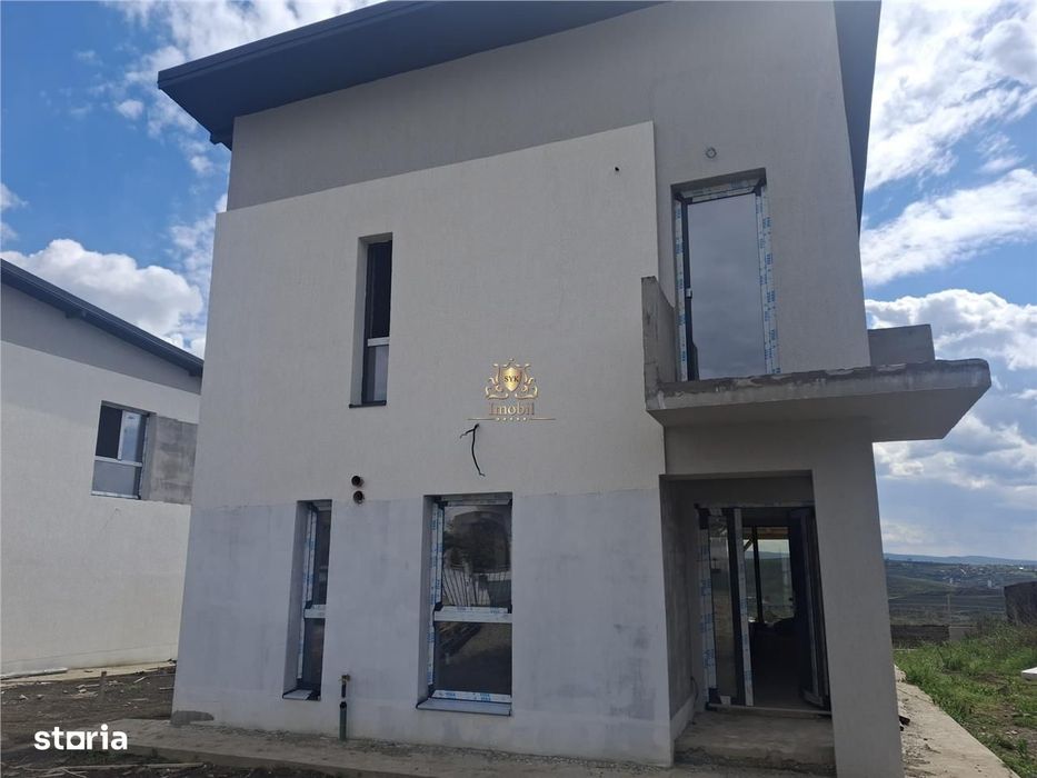 Vila 4 camere central Miroslava -500mp teren  finalizare rapida