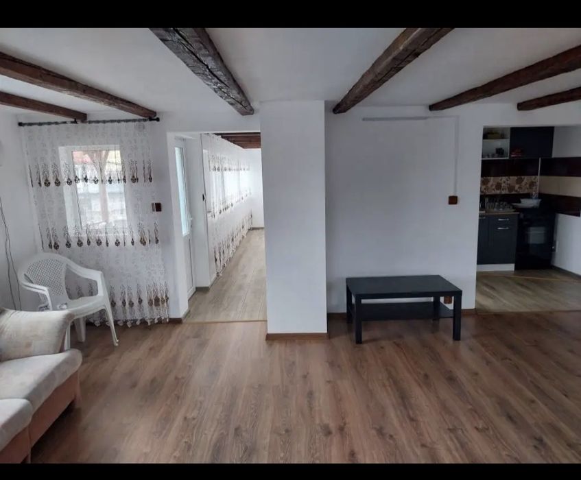 Vând casa ,Zona Măneciu-Ungureni Ph