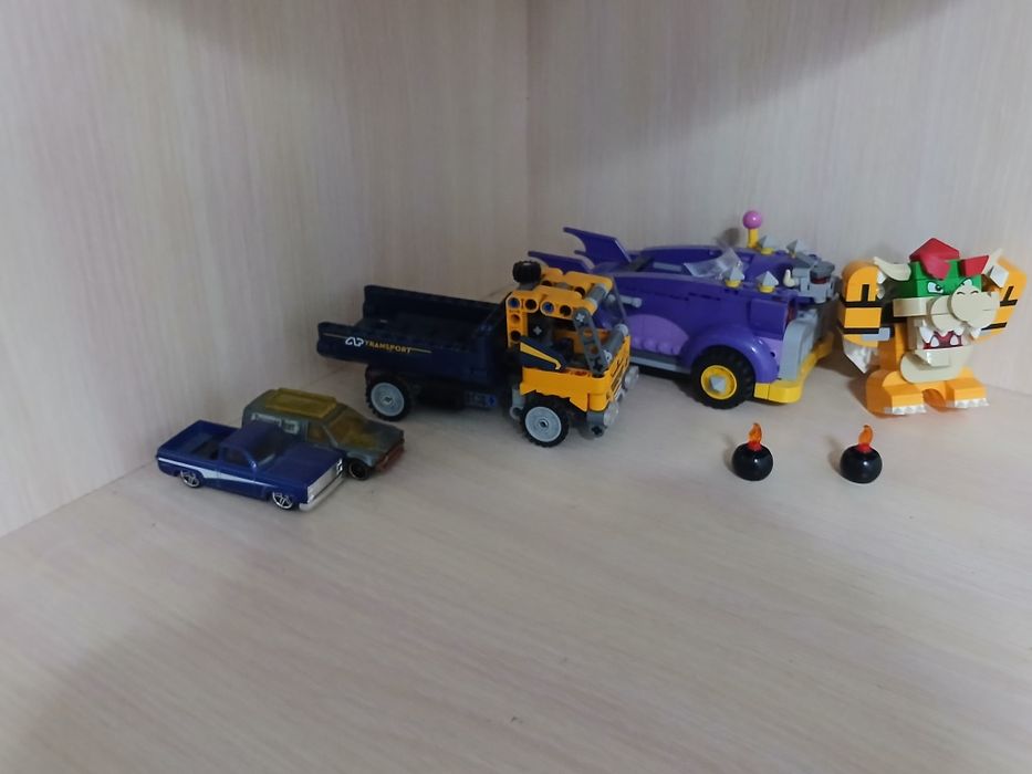 Lego и hot wheels