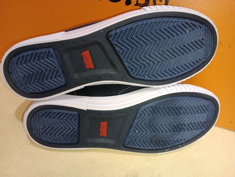 Levis кецове N 39 - 32 лв