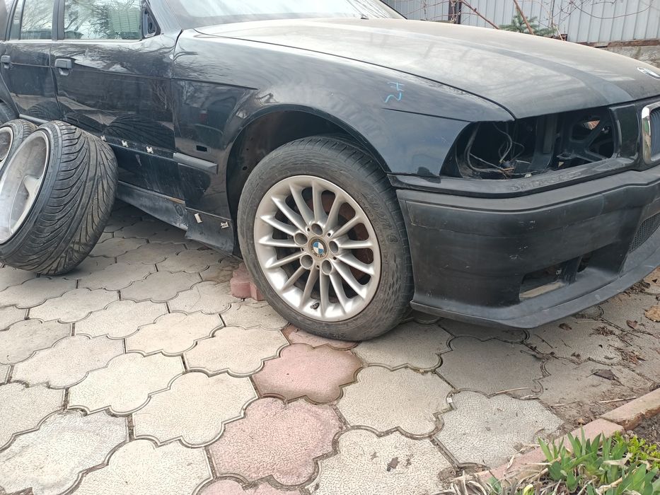 Диски колеса БМВ 3-5 серии