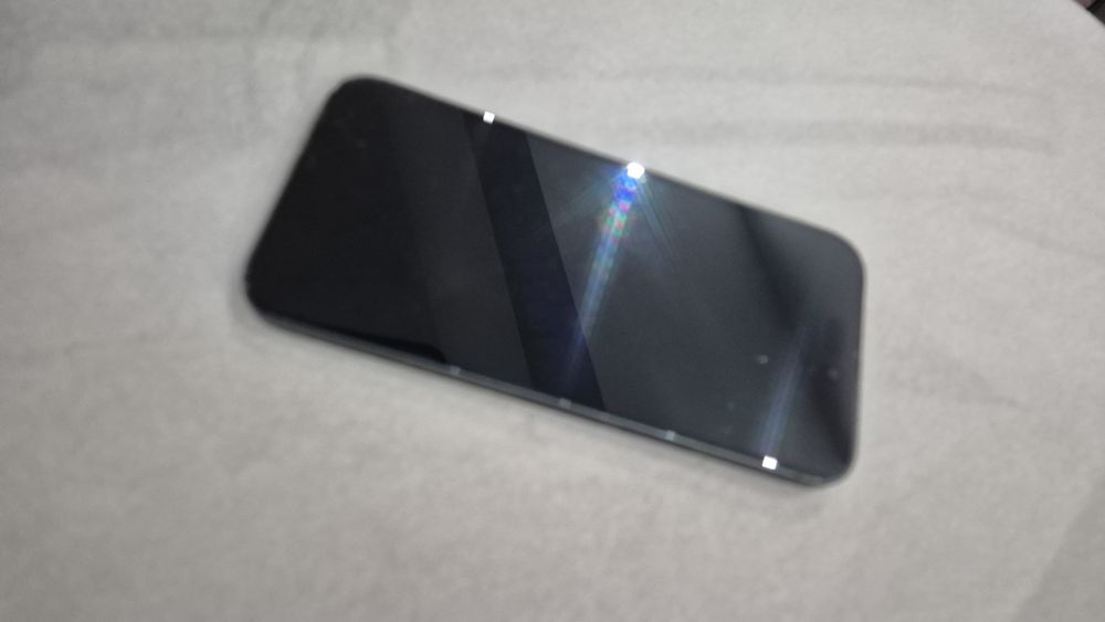 Продавам iPhone 15 plus