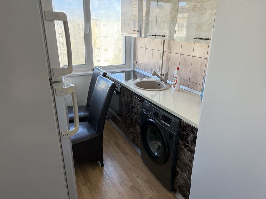 Inchiriez apartament cu o camera