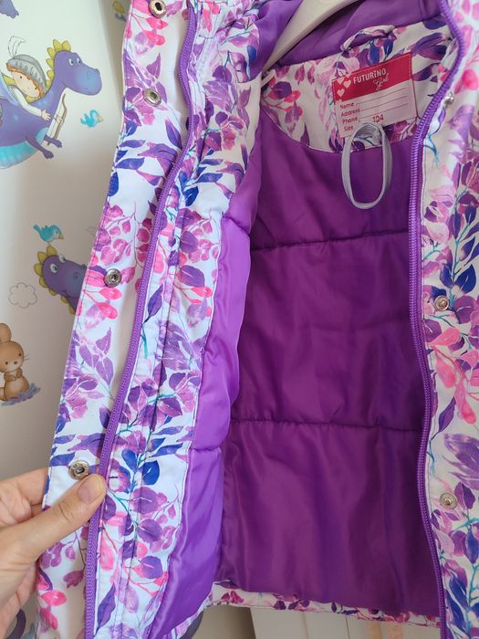 Куртка для девочки  осень -весна. Размер 104.