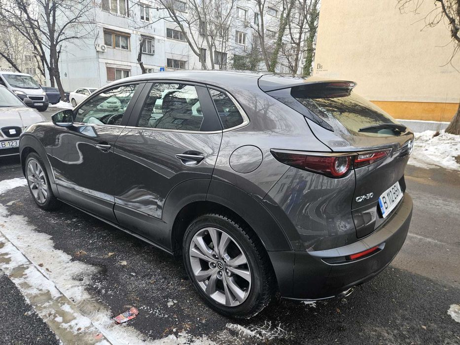 Auto de familie Mazda cx 30,hybrid,an 2021 la primul proprietar de NOU