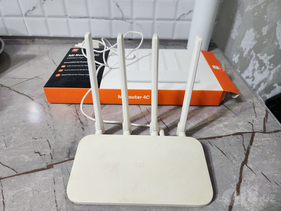 Wifi router Mi yangi holatda