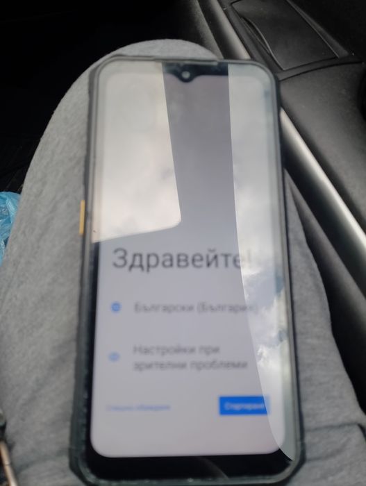 Телефони против вода и удар