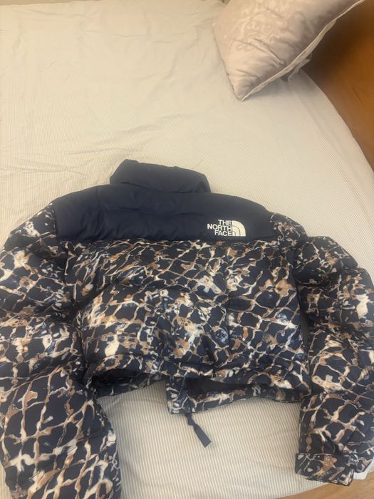 Oригинално дамско яки The Face Norht,ново