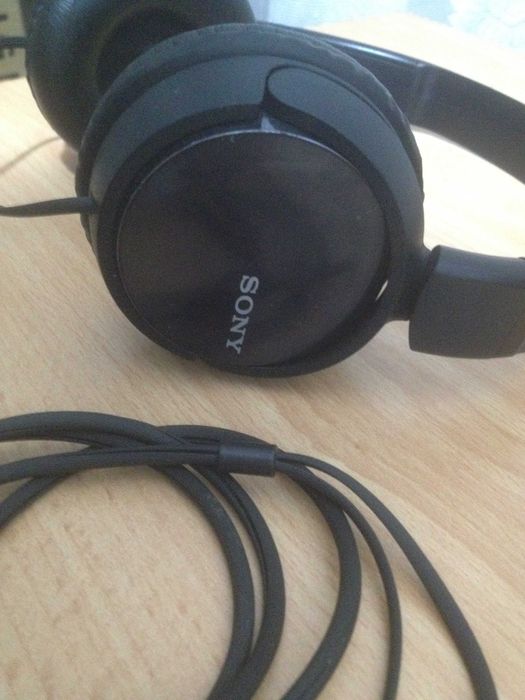 Оригинальные наушники Sony