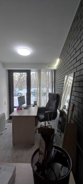 Офис с тамбур-входом