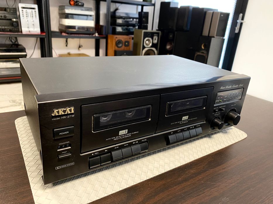 Двукасетен дек Akai