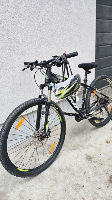 Bicicletă Merida Big Nine 300 TFS – ca nouă + accesorii