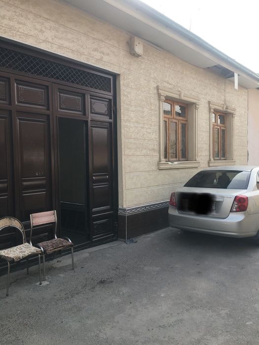 Янгиобод мах. 1,8 соток 3 хона ховли сотилади.