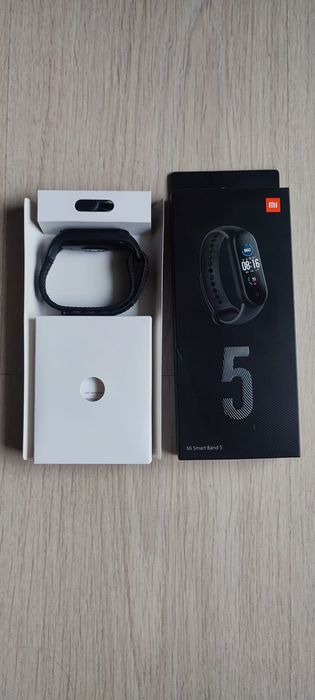 Xiaomi Mi Smart Band 5
