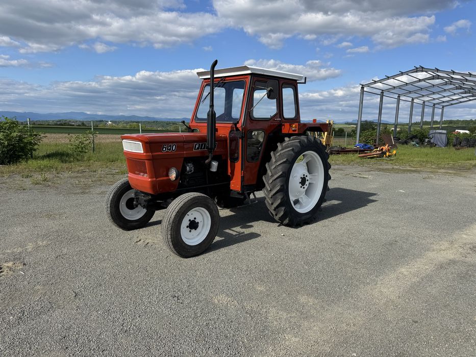 Tractor fiat 640 stare impecabila