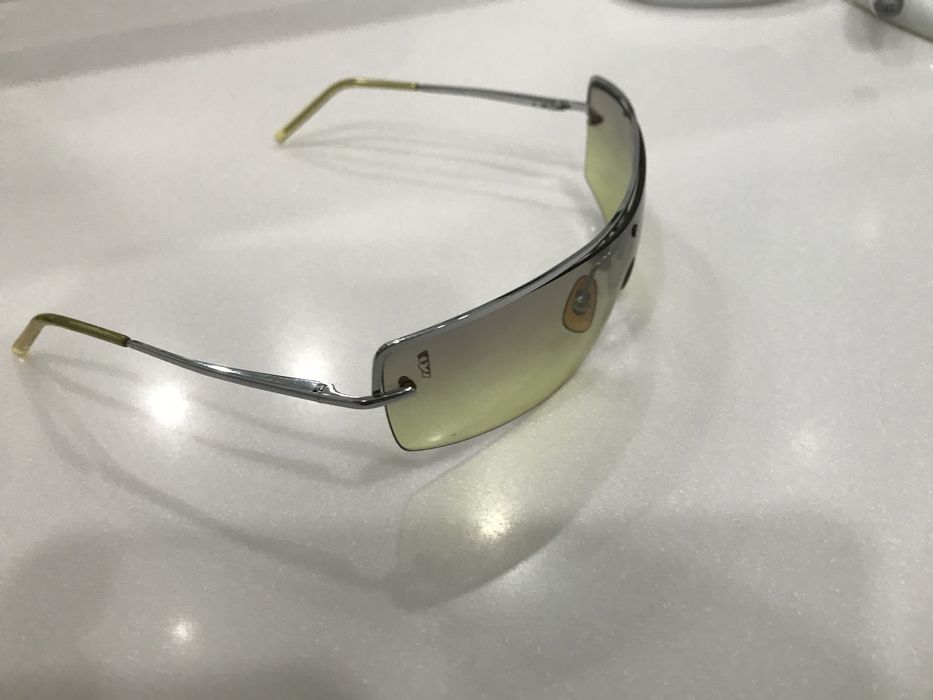 Солнцезащитный очки