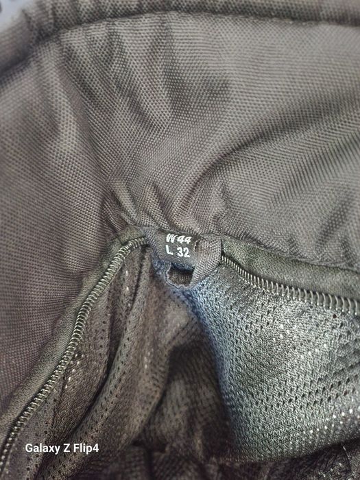Pantaloni moto si geaca