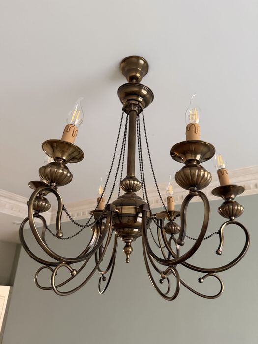 Светильник на потолок