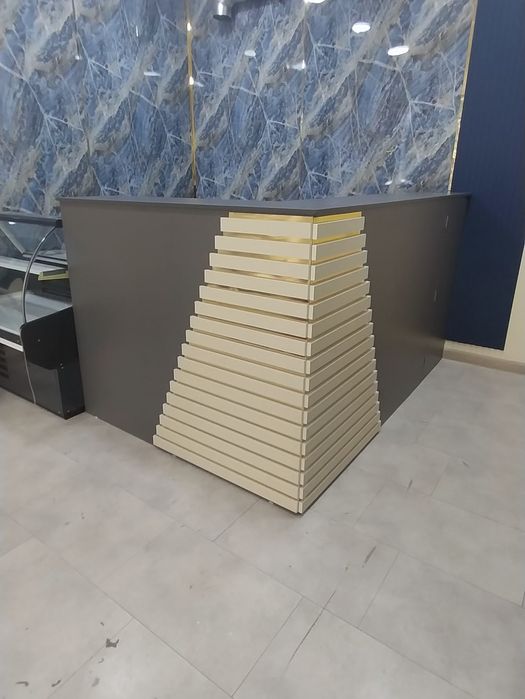 Ресепшн. Ресепшн. Ресепшн