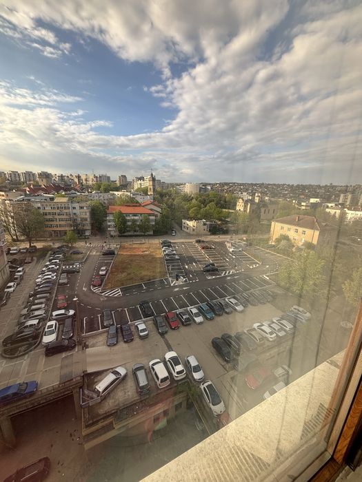 Apartament 2 camere open space hala centrala - centrul civic