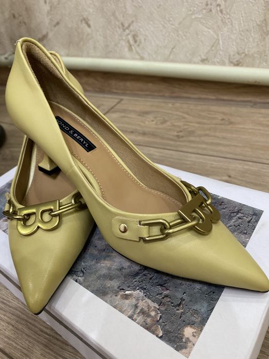 Продам обувь