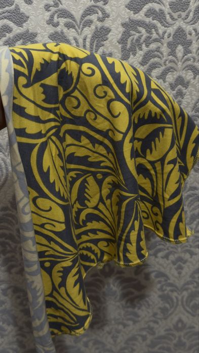 Продам платья, дешево.