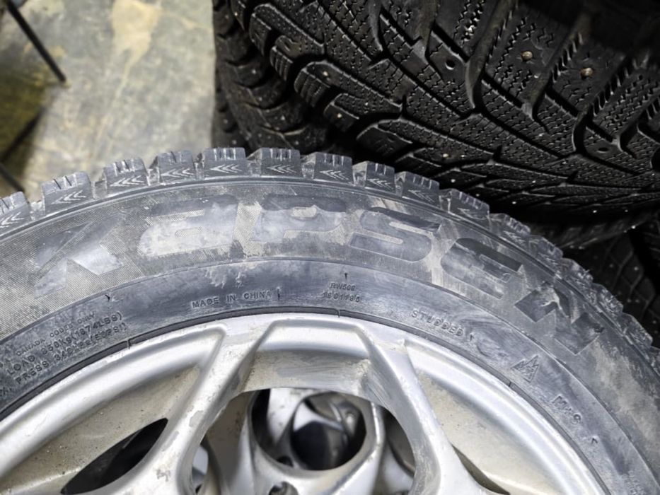 Шины  225/60/16  Шиповный