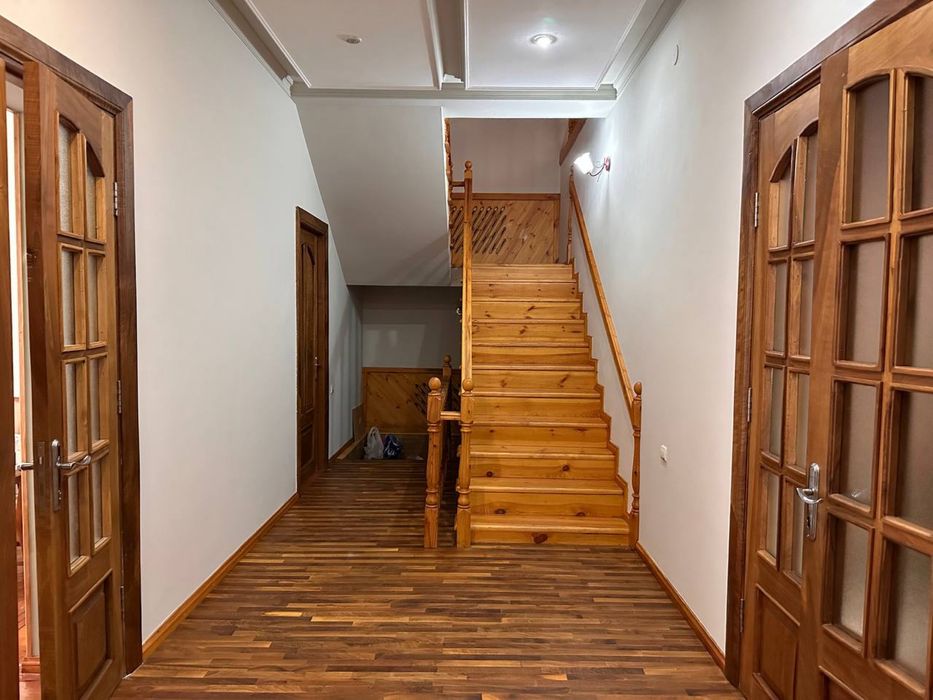 Продается 5.5 соток ул.Заводская (посольство Израиль)