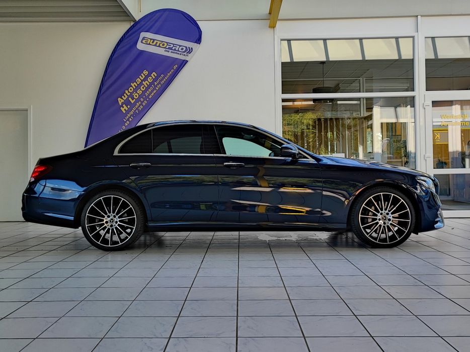 Mercedes-Benz E400 AMG-Line  4Matic Manufaktur