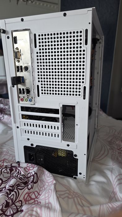 Unitate pc i5 12400f