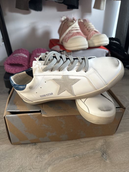 Golden goose  42 noi